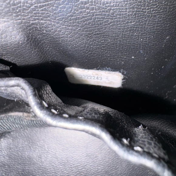 Vintage CHANEL Black Caviar Leather Vanity Cosmetic Pouch - Picture 8 of 12